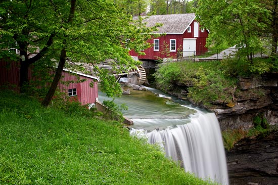 <p>History lovers can take a trip through time at Morningstar Mill, a 130-year-old operational grist mill that sits atop the Niagara Escarpment at DeCew Falls.</p>