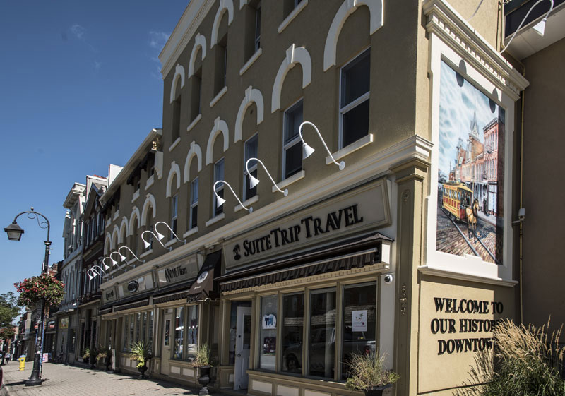 <p class="p1">The revitalized downtown streetscape is bringing in curious shoppers, residents and&nbsp;developers. Newly renovated buildings are quickly filling up making Downtown Thorold a&nbsp;destination for visitors looking for a unique &ldquo;Old Town&rdquo; experience &ndash; and Front Street does&nbsp;not disappoint!</p>